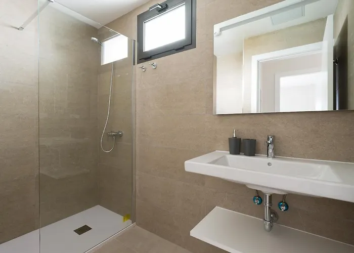 Atrium Building By Mycanaryhomes * Las Palmas de Gran Canaria