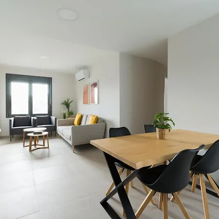Atrium Building By Mycanaryhomes * 라스팔마스