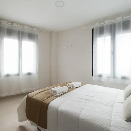Atrium Building By Mycanaryhomes 아파트 라스팔마스