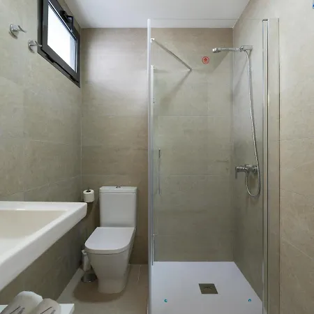 Atrium Building By Mycanaryhomes 아파트 라스팔마스