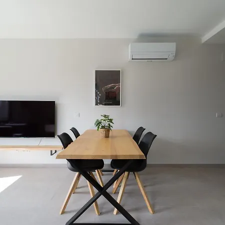 Atrium Building By Mycanaryhomes 아파트 라스팔마스