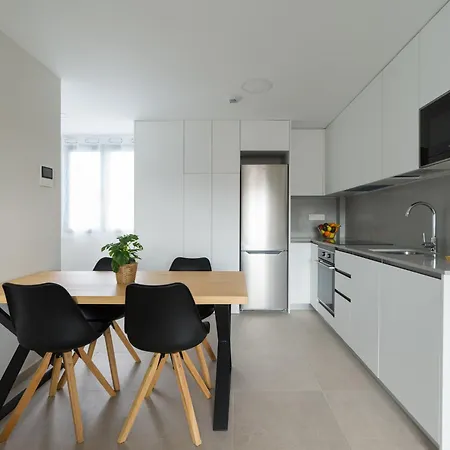 Atrium Building By Mycanaryhomes 아파트 라스팔마스