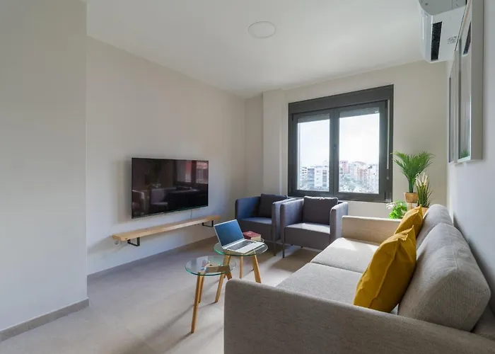 Atrium Building By Mycanaryhomes لاس بالماس دي غران كاناريا