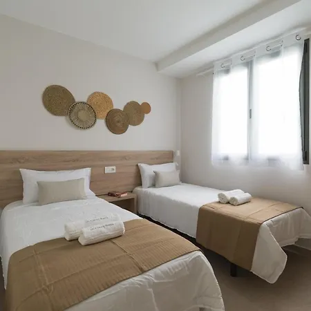 Atrium Building By Mycanaryhomes Apartment